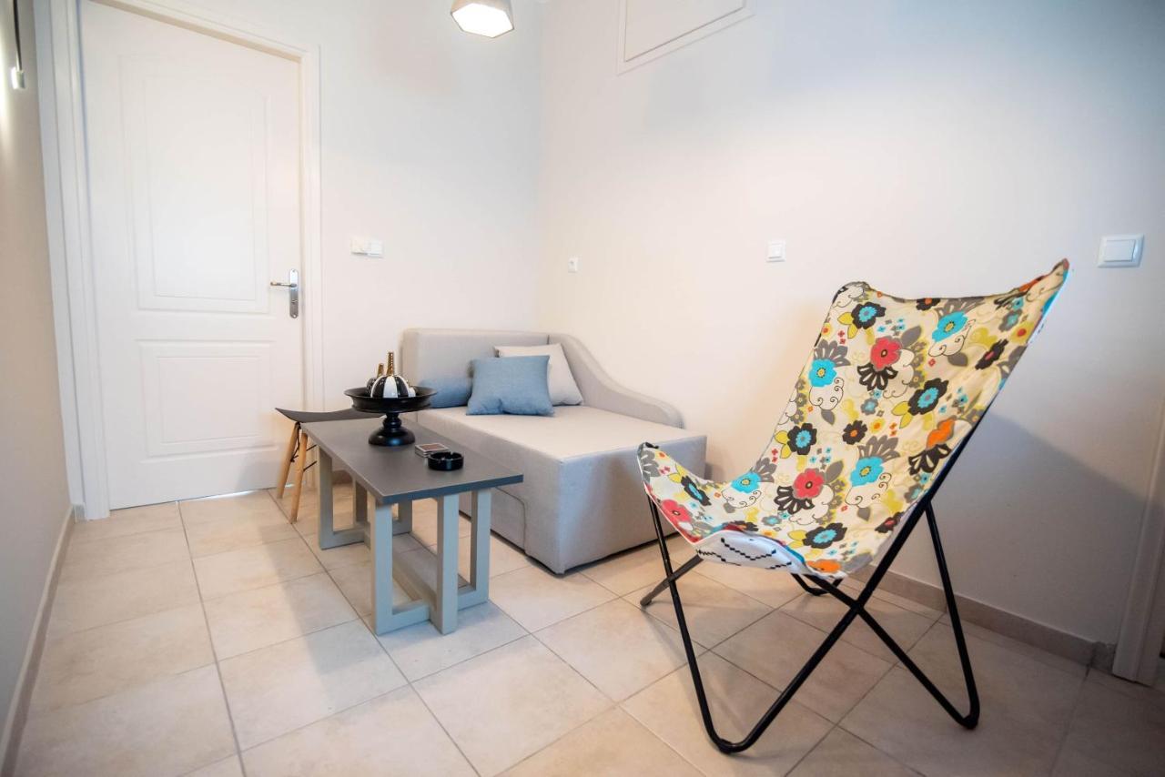 Cozy And Style Apartment Preveza Bagian luar foto